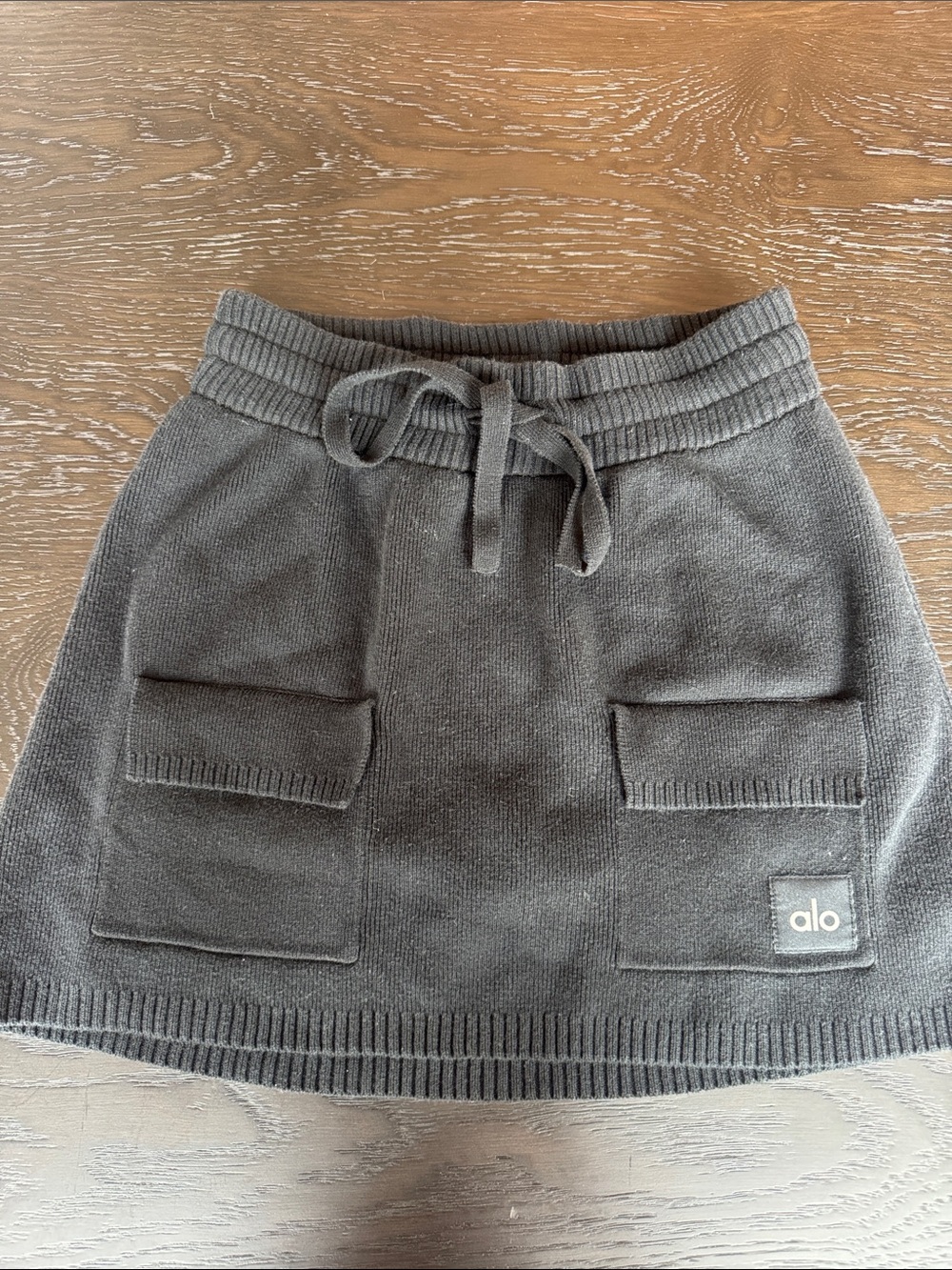 ALO Yoga Charcoal scholar Knit cargo Drawstring Pocket Mini Skirt
